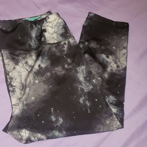 Workout capris